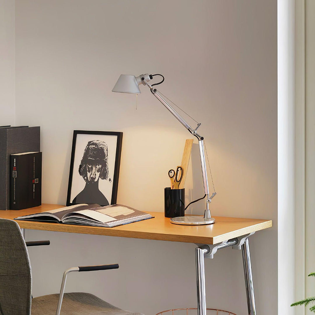 Parete Table Lamp - Vakkerlight