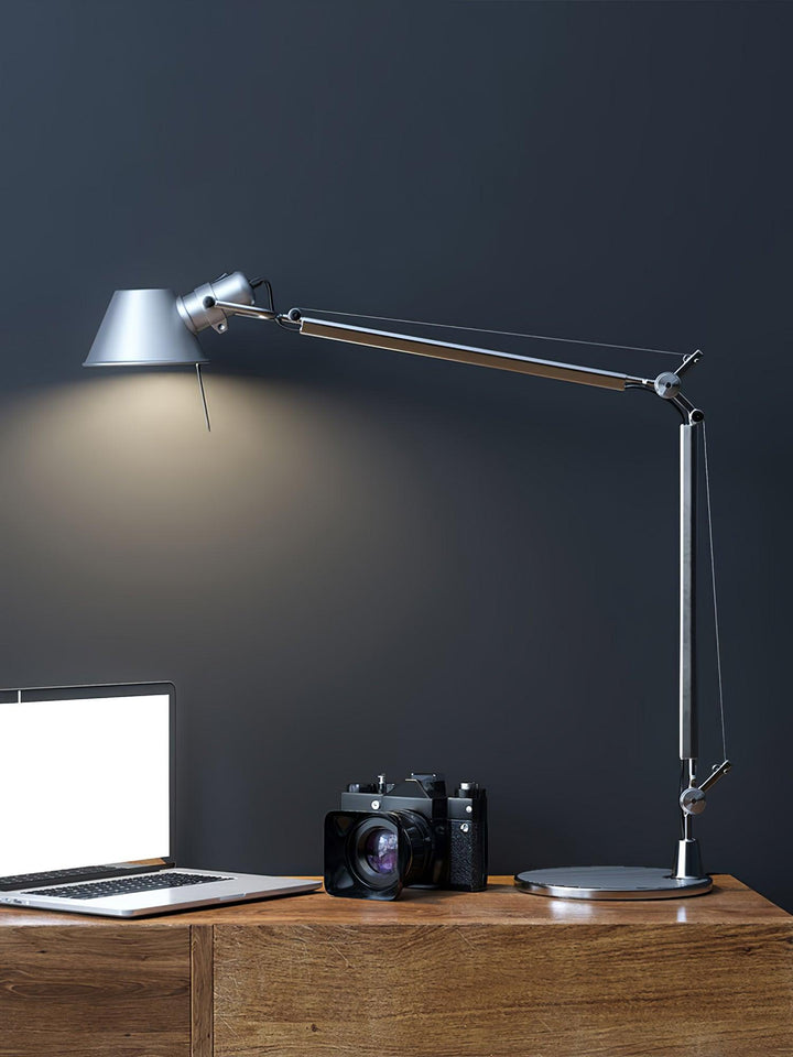 Parete Table Lamp - Vakkerlight