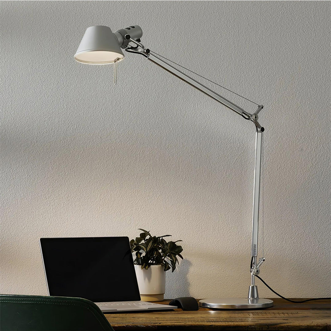 Parete Table Lamp - Vakkerlight