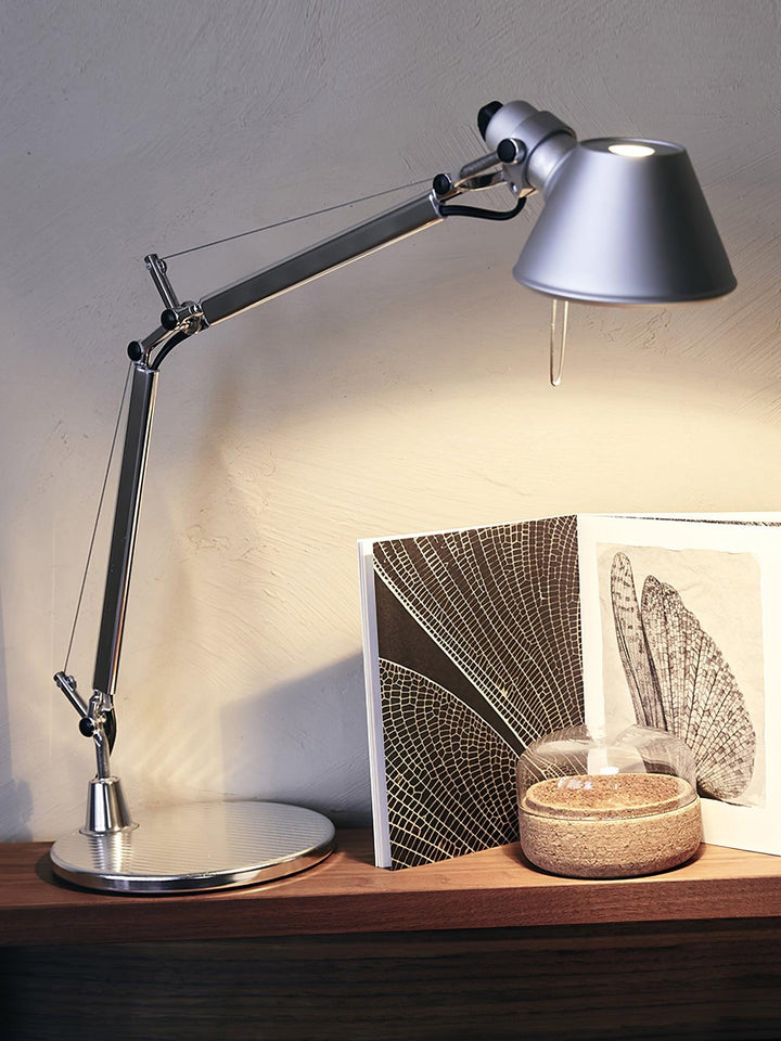 Parete Table Lamp - Vakkerlight