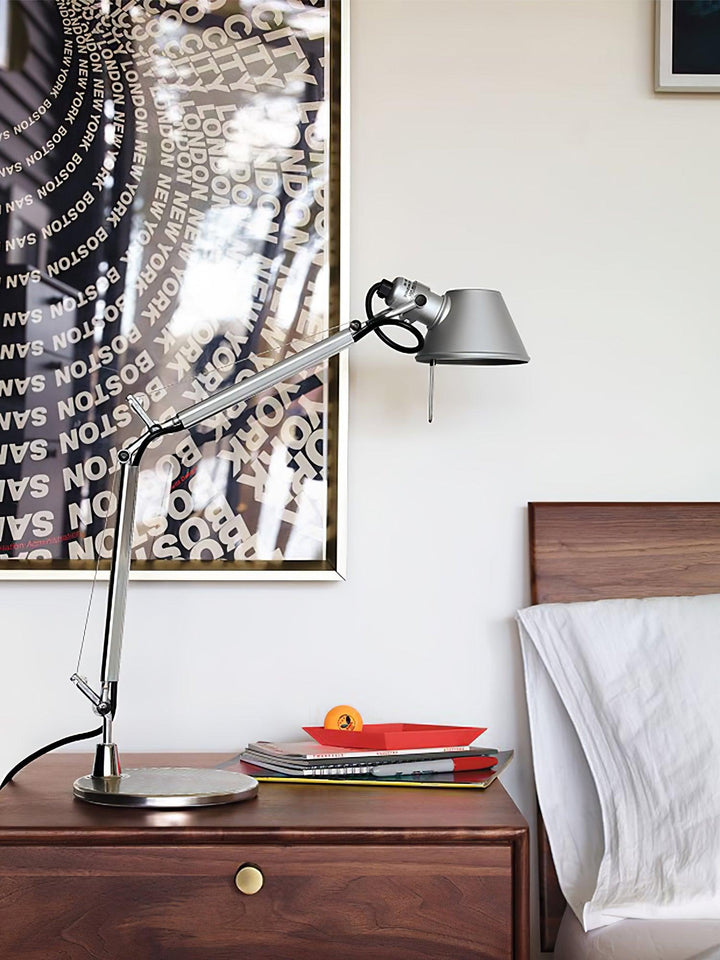 Parete Table Lamp - Vakkerlight