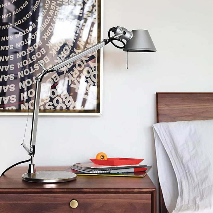 Parete Table Lamp - Vakkerlight