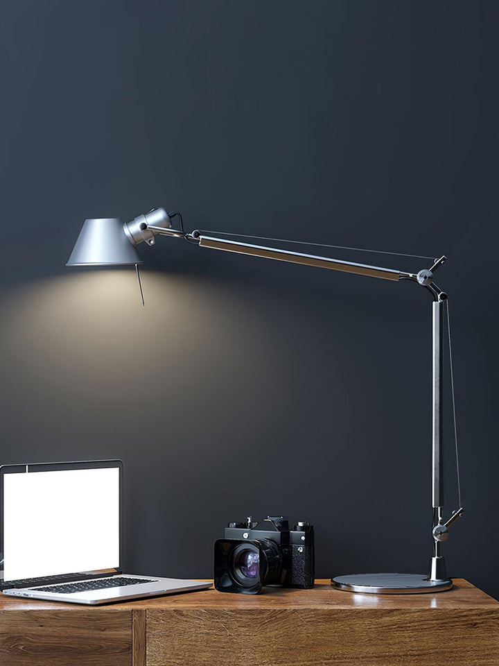 Parete Table Lamp - Vakkerlight