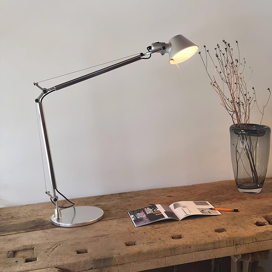 Parete Table Lamp - Vakkerlight