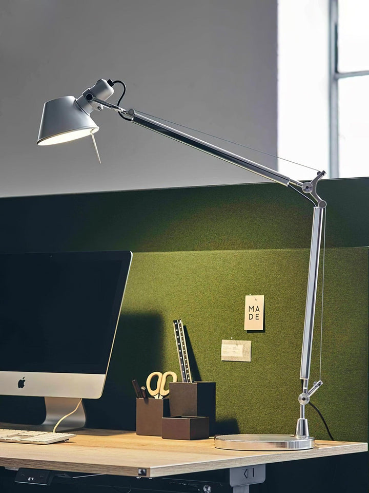 Parete Table Lamp - Vakkerlight