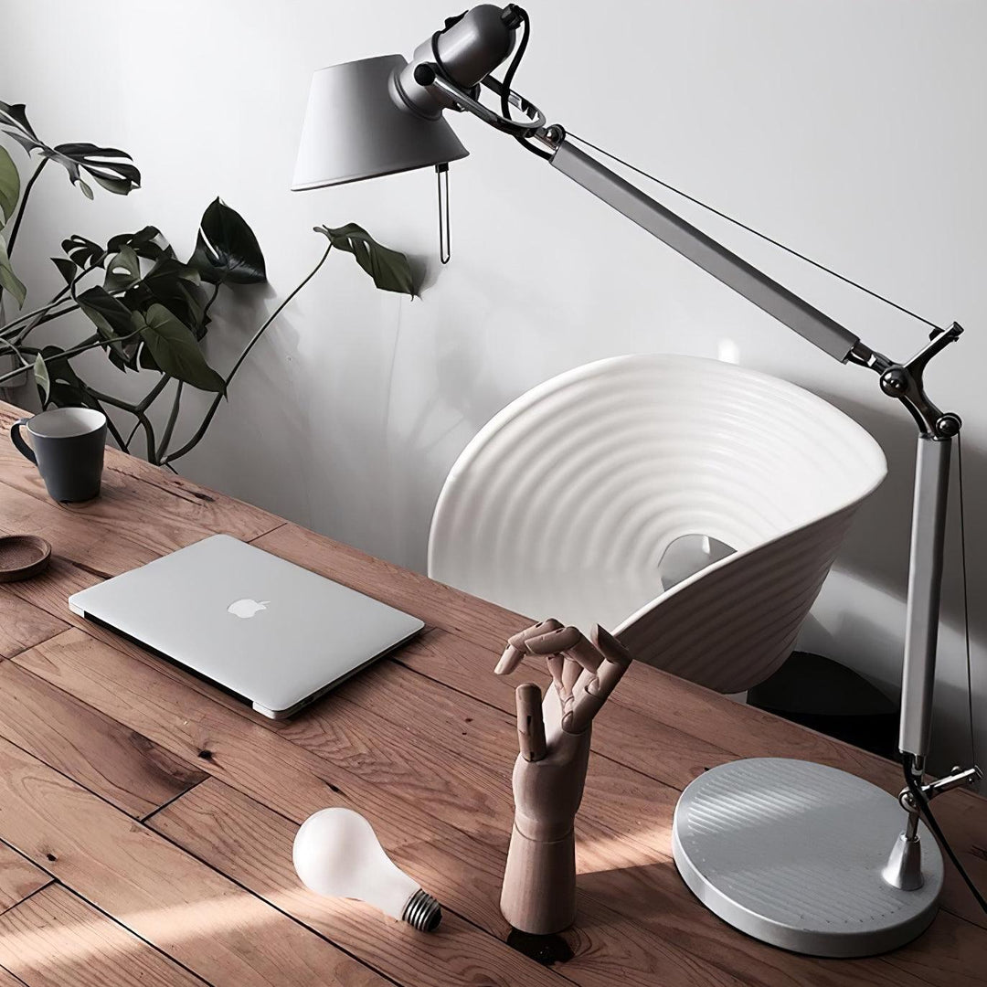 Parete Table Lamp - Vakkerlight