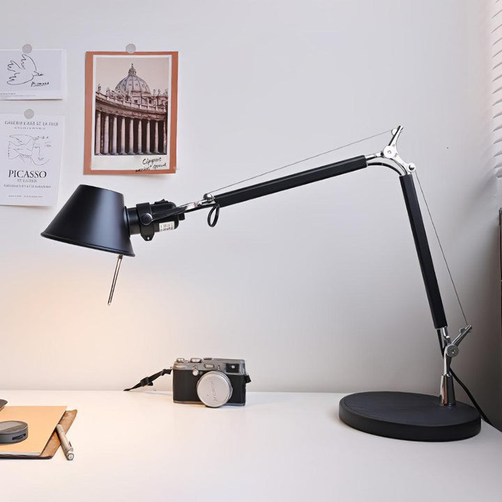 Parete Table Lamp - Vakkerlight