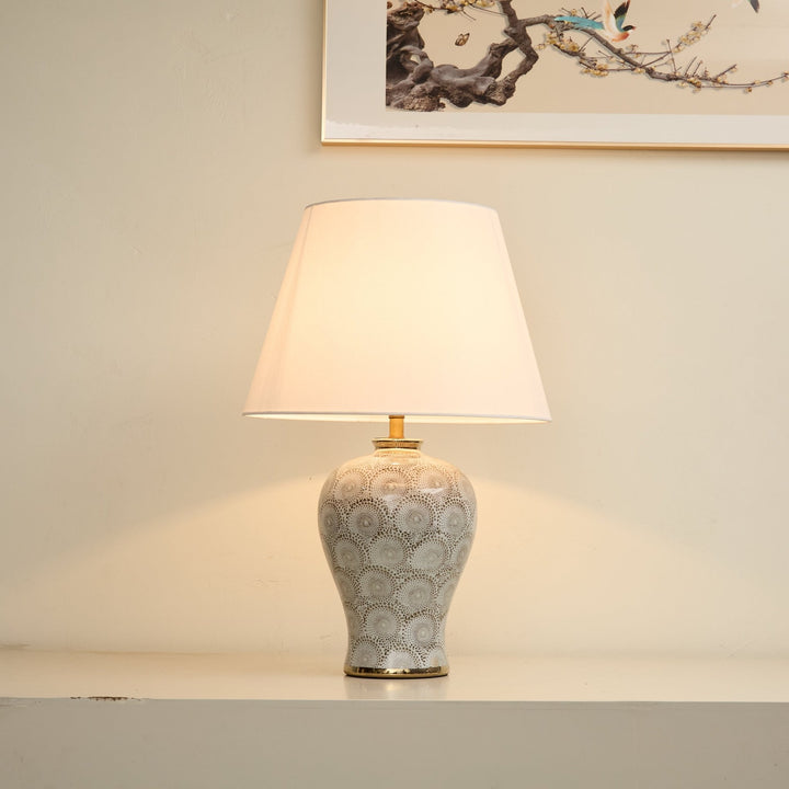 Patterned Ceramic Vase Table Lamp - Vakkerlight