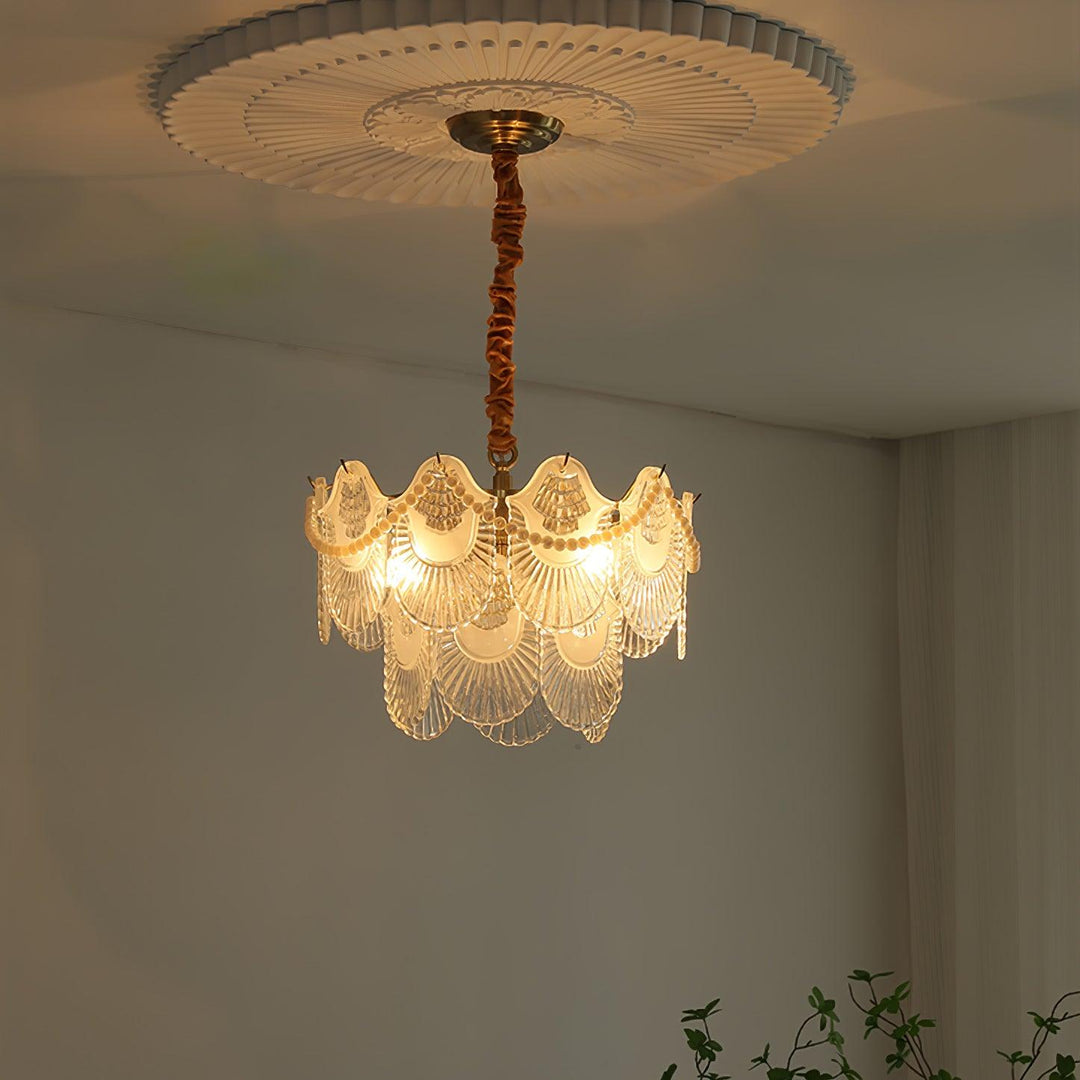 Pearl Glass Shell Chandelier - Vakkerlight