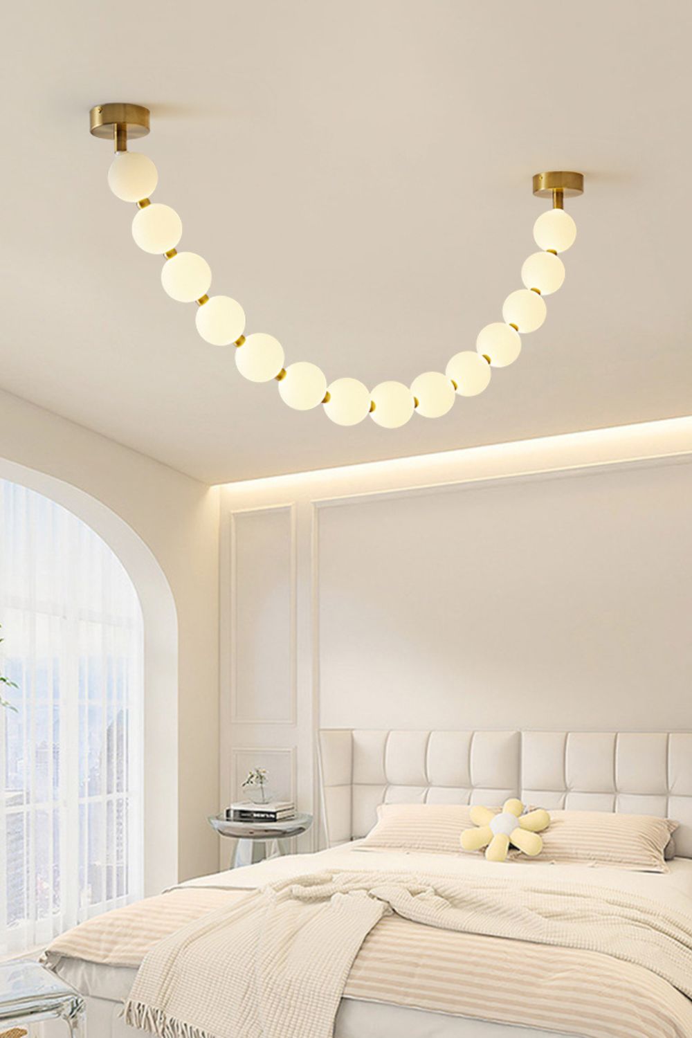 Pearl Necklace Balls Chandelier - Vakkerlight