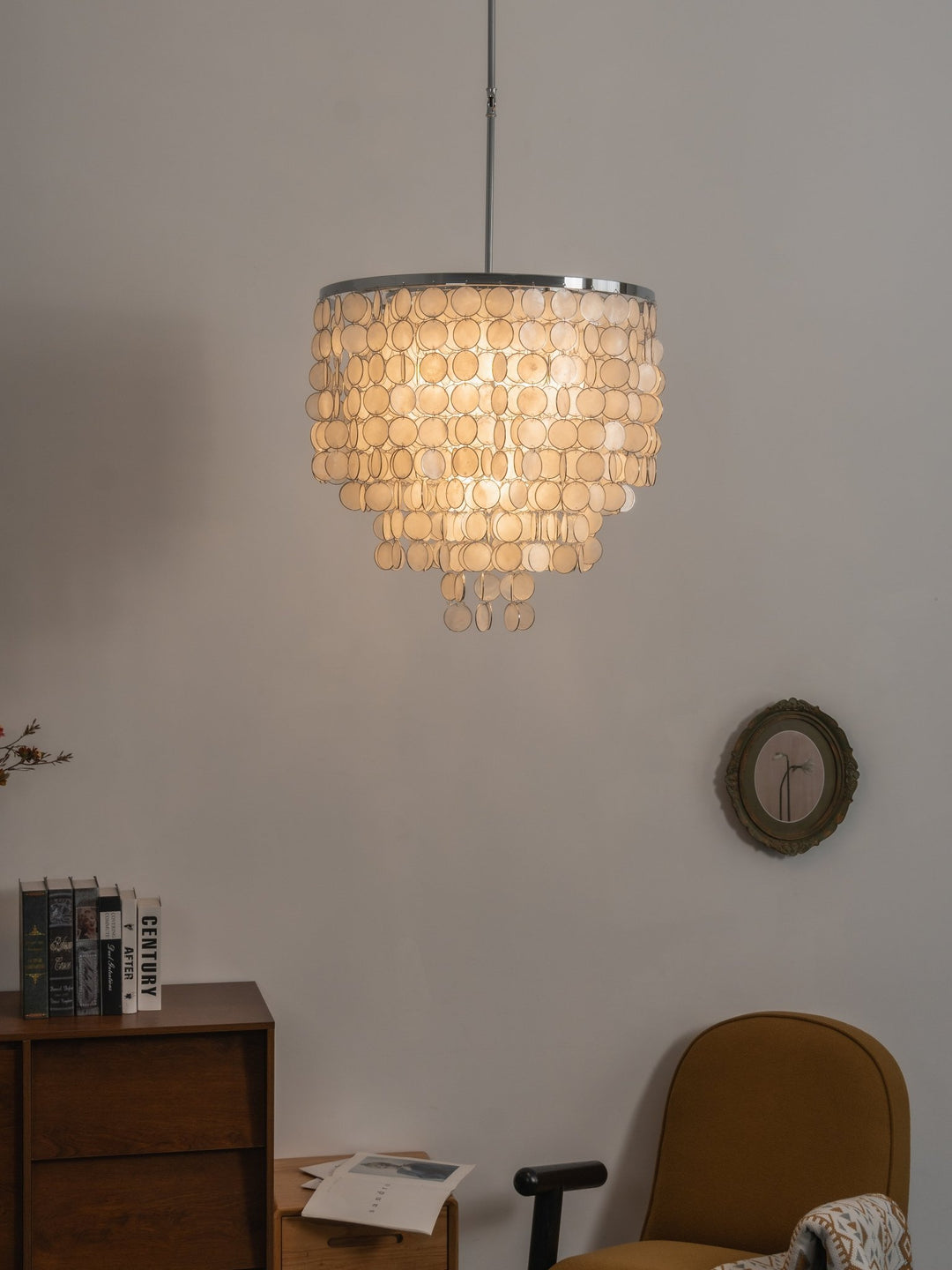 Pearl Shell Chandelier - Vakkerlight