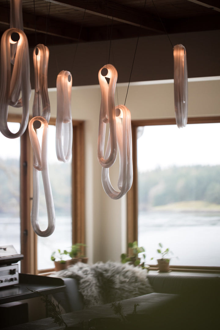 Pearlescent Filament Pendant Lamp - Vakkerlight