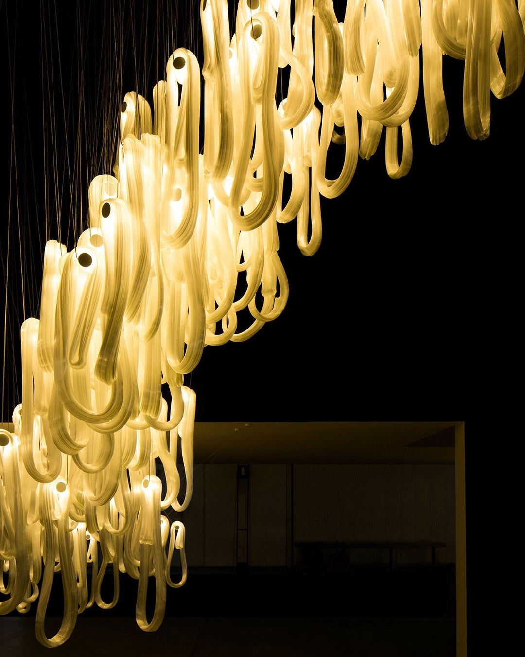 Pearlescent Filament Pendant Lamp - Vakkerlight