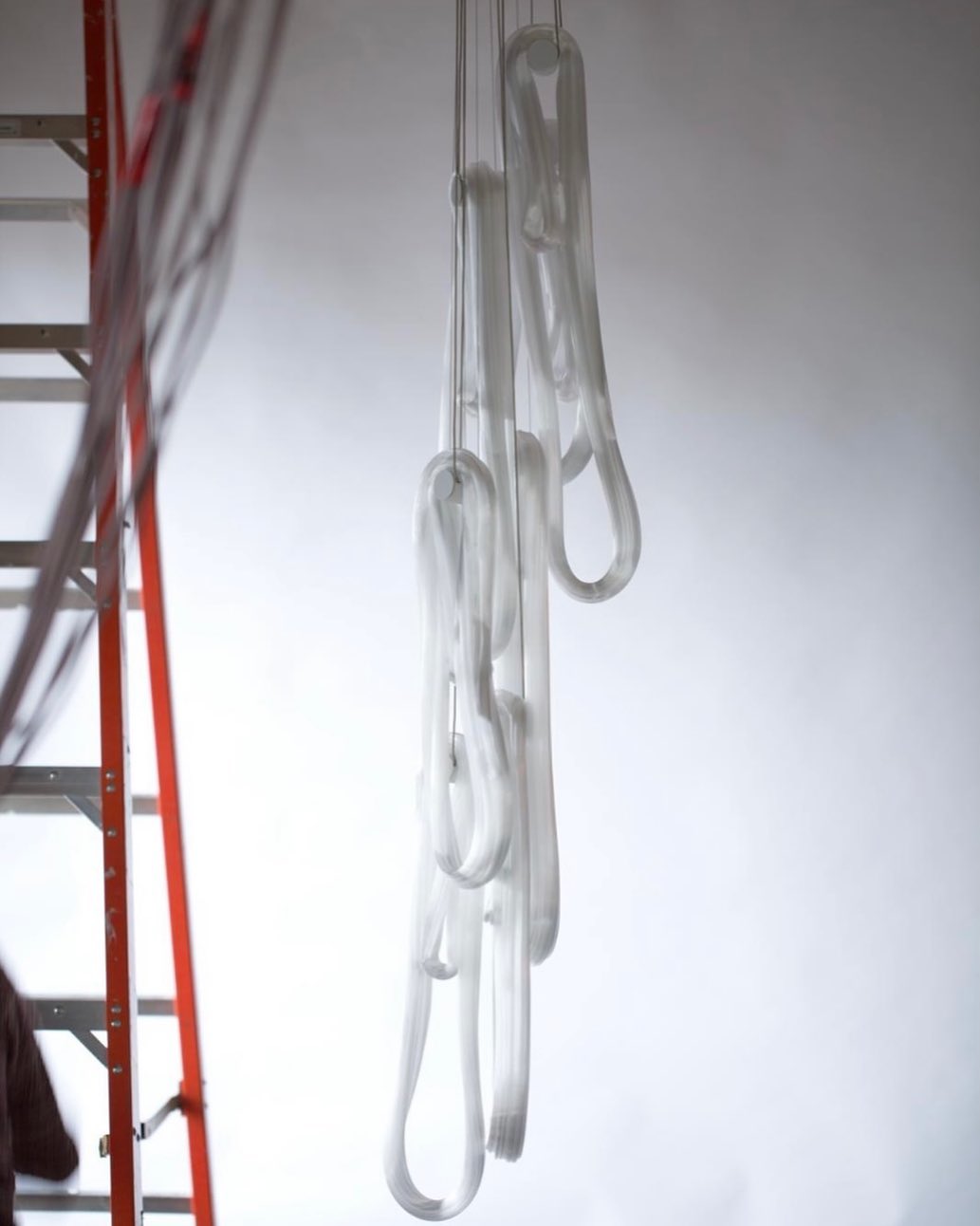 Pearlescent Filament Pendant Lamp - Vakkerlight