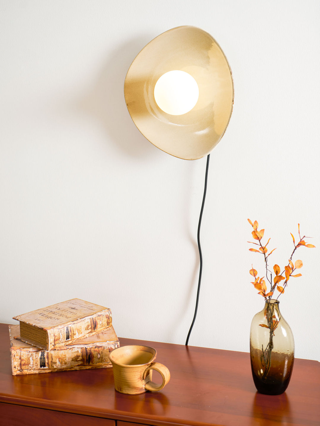 Pebble Disc Plug - in Wall Light - Vakkerlight