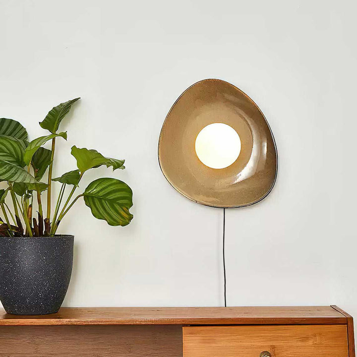 Pebble Disc Plug - in Wall Light - Vakkerlight