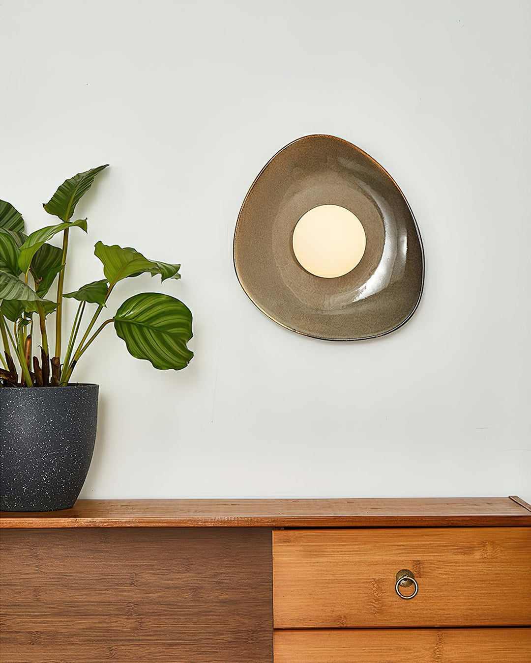 Pebble Disc Wall Light - Vakkerlight