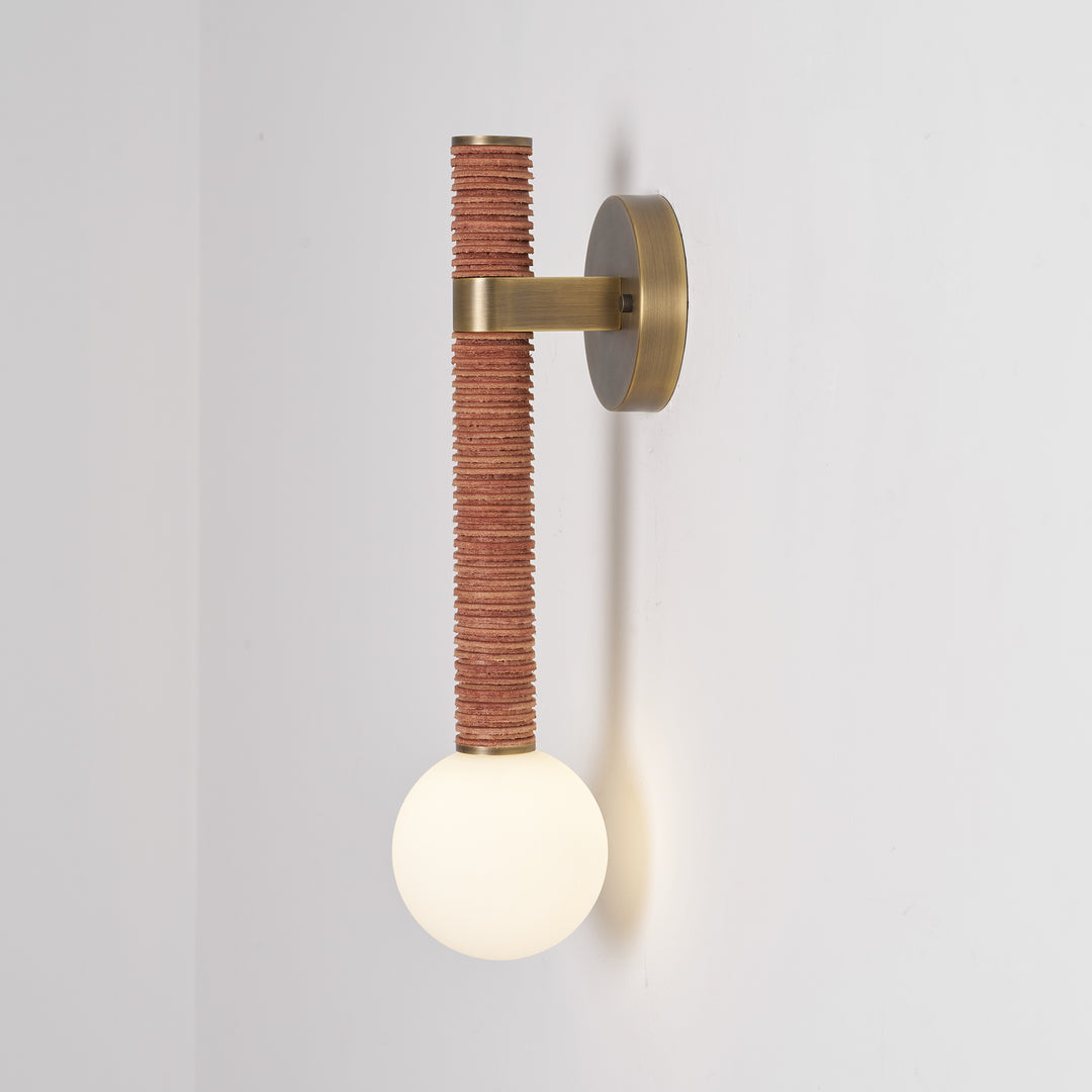 Lestro Wall Light
