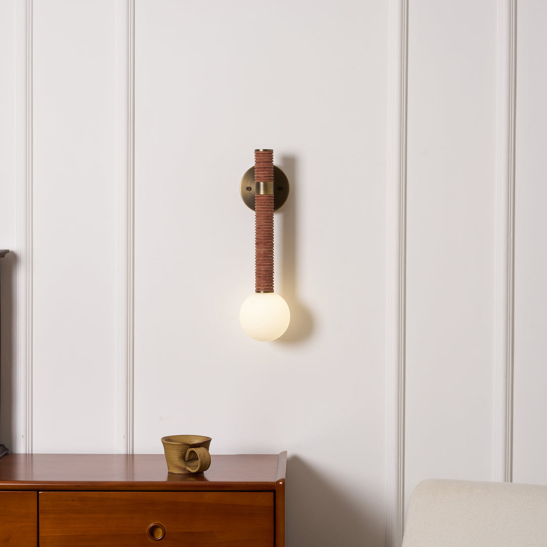 Lestro Wall Light