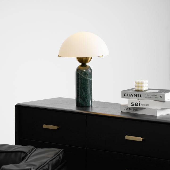 Peono Alabaster Table Lamp - Vakkerlight