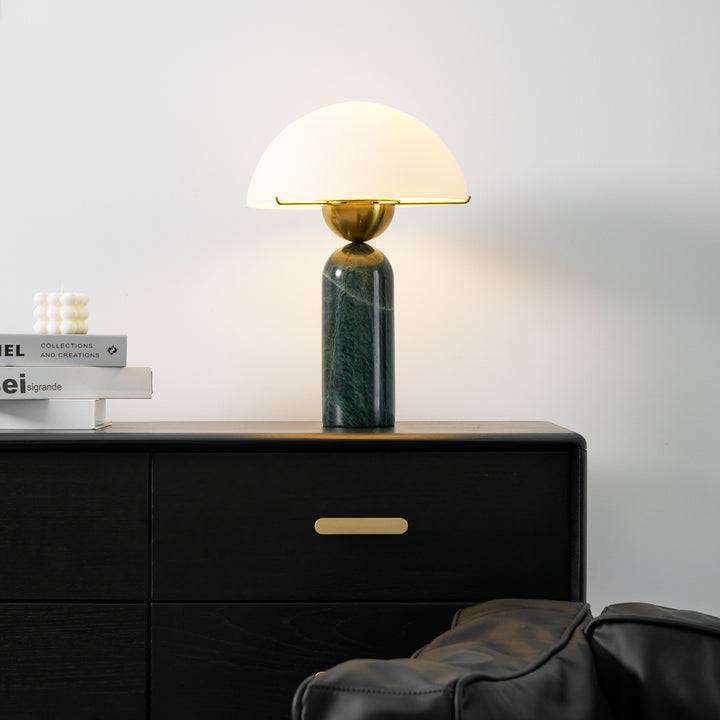 Peono Alabaster Table Lamp - Vakkerlight