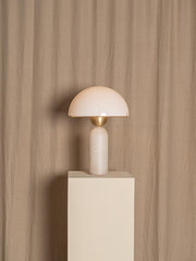 Peono Alabaster Table Lamp - Vakkerlight