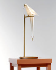 Neerstrijkende Vogel Tafellamp
