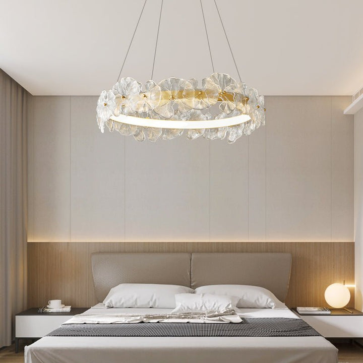 Petal Halo Chandelier - Vakkerlight