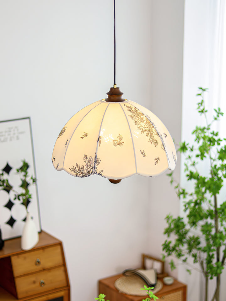 Petal Whisper Pendant Lamp - Vakkerlight