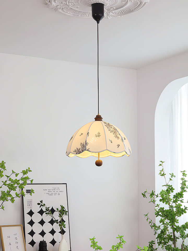 Petal Whisper Pendant Lamp - Vakkerlight