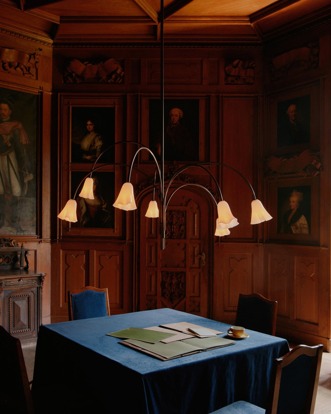 Petalia Blossom Chandelier - Vakkerlight