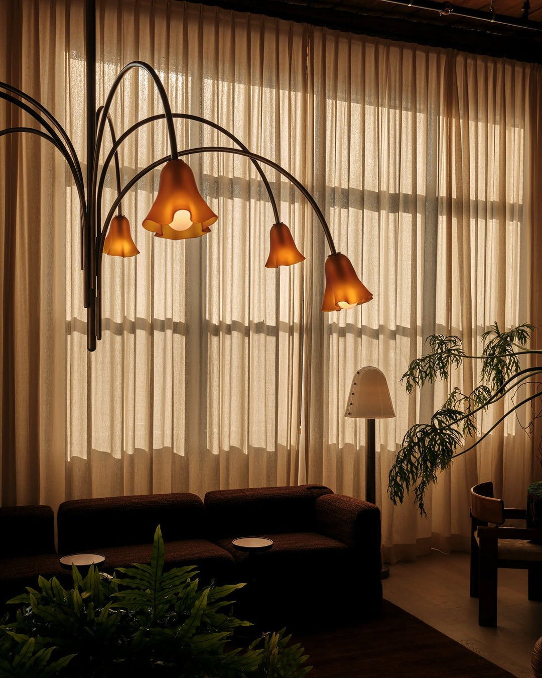 Petalia Blossom Chandelier - Vakkerlight