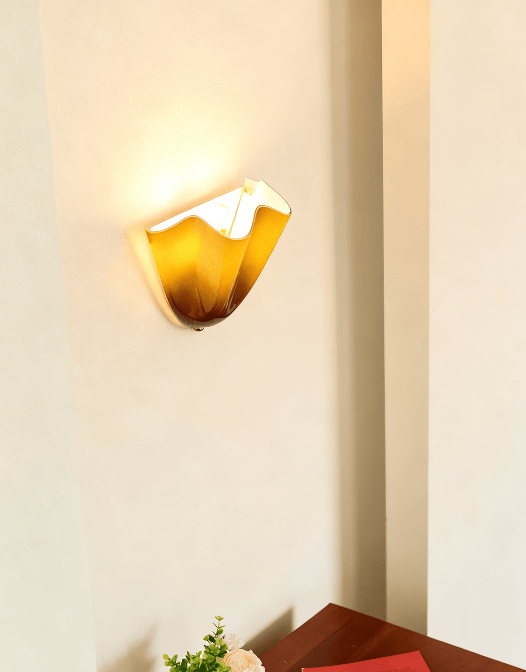 Petalia Wall Light - Vakkerlight