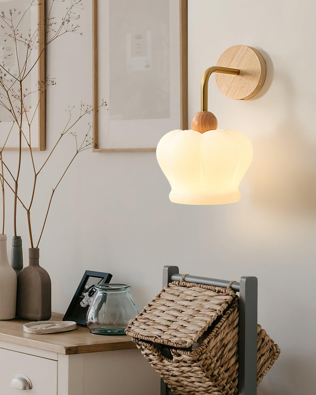 Crown Wall Lamp - Vakkerlight