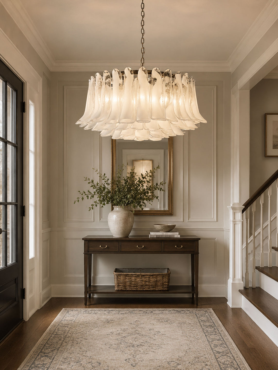 Petals White Glass Chandelier - Vakkerlight