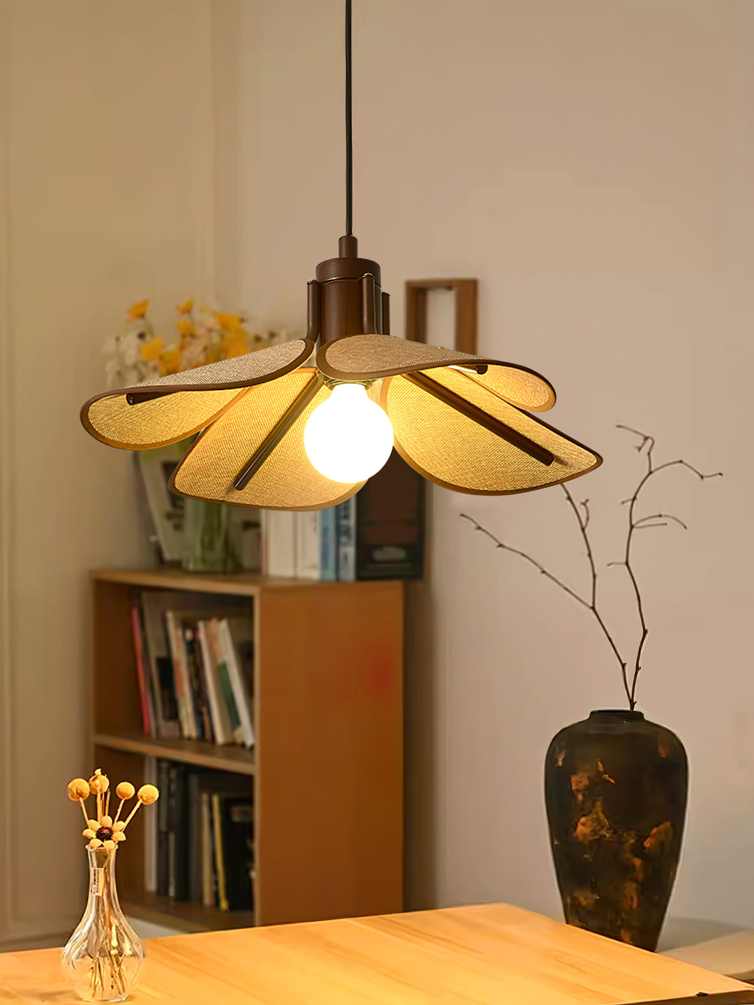 Petal Bloom Pendant Light - Vakkerlight