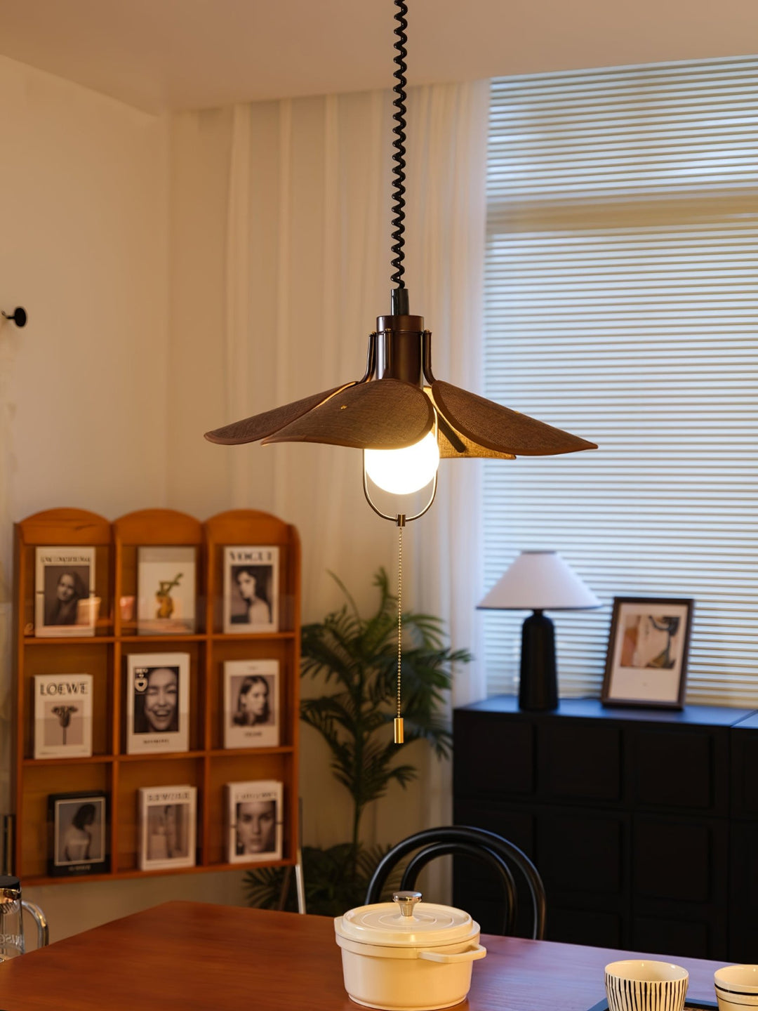 Petal Bloom Pendant Light - Vakkerlight