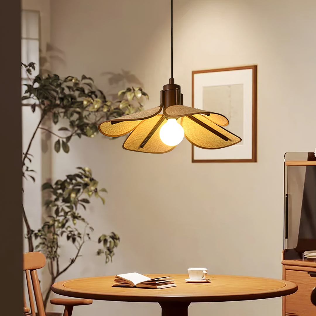 Petal Bloom Pendant Light - Vakkerlight