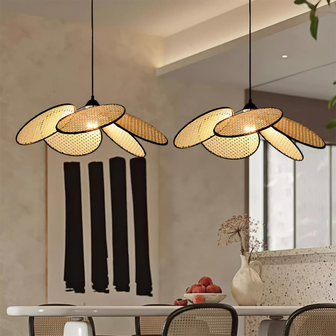 Petals Rattan Pendant Lamp - Vakkerlight