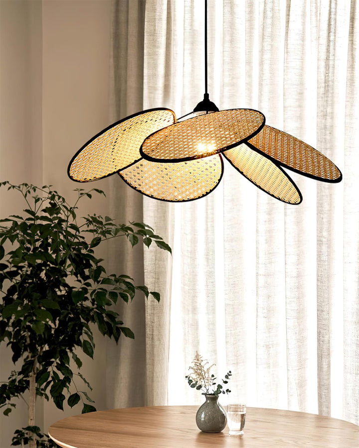 Petals Rattan Pendant Lamp - Vakkerlight