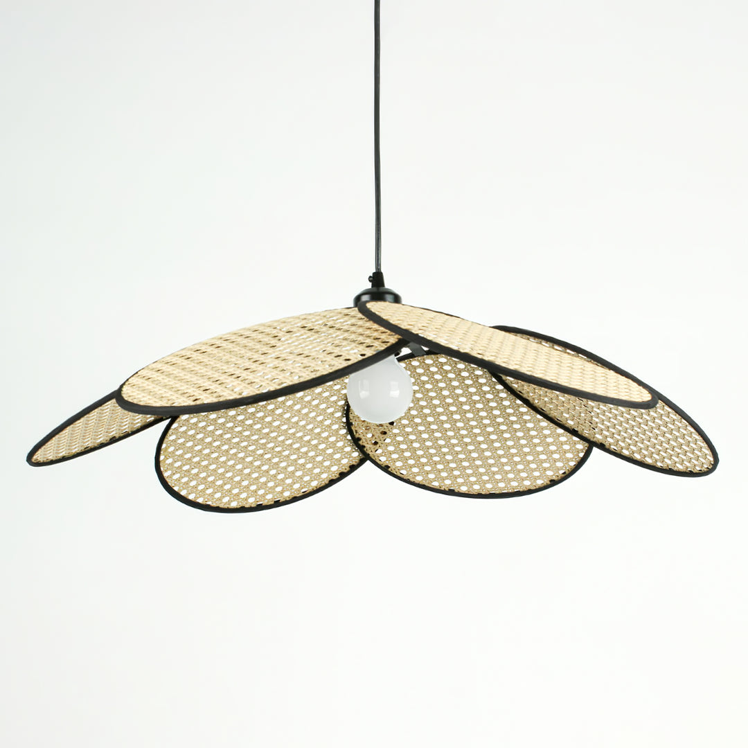 Petals Rattan Pendant Lamp - Vakkerlight