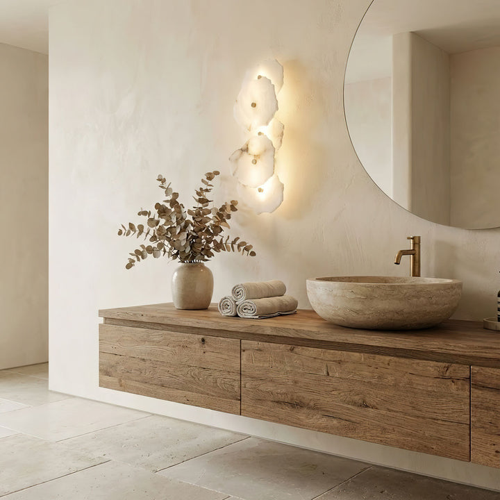 Petra Alabaster Wall Lamp - Vakkerlight