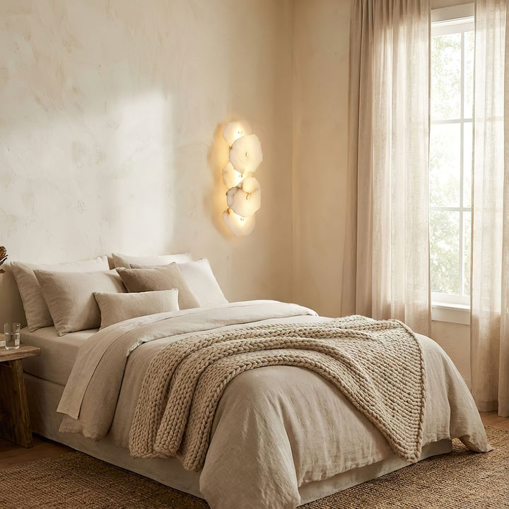 Petra Alabaster Wall Lamp - Vakkerlight