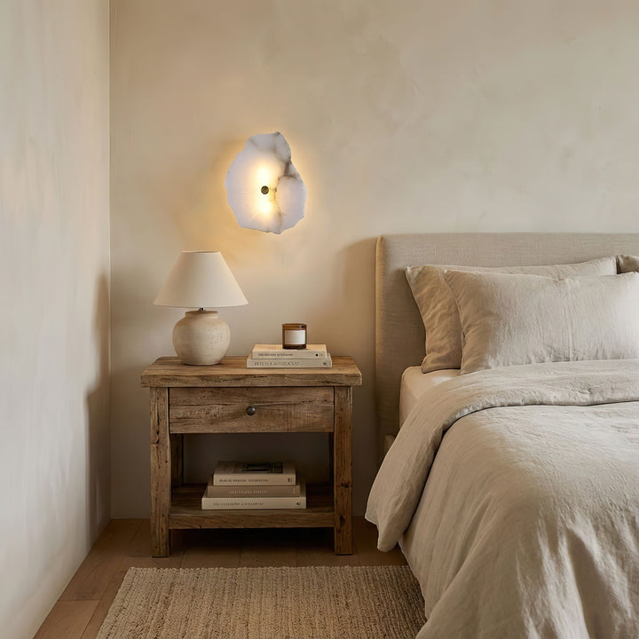 Petra Alabaster Wall Lamp - Vakkerlight