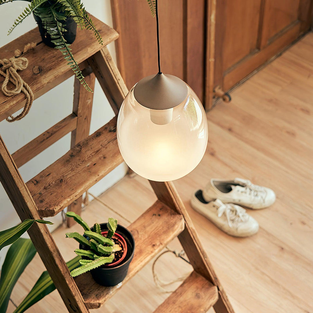 Petra Pendant Light - Vakkerlight