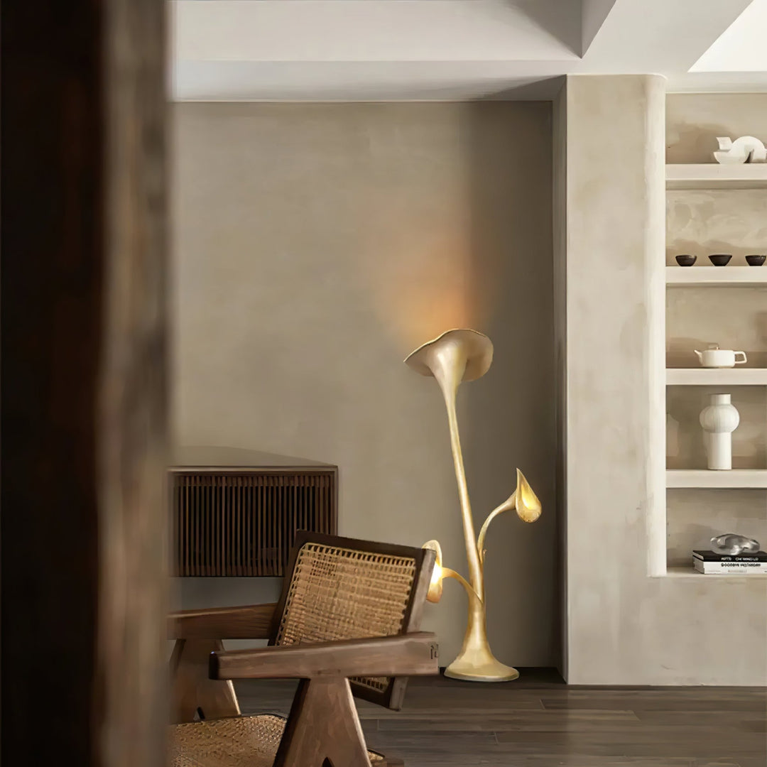 Petunia Sculpture Floor Lamp - Vakkerlight