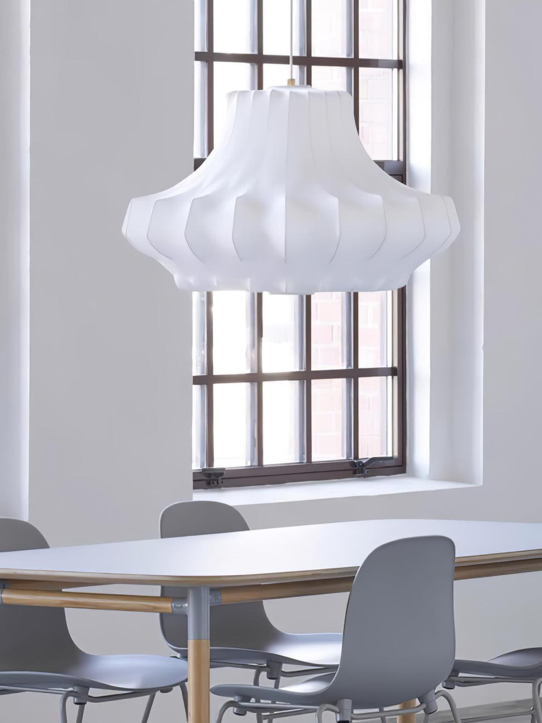 Phantom Pendant Lamp - Vakkerlight