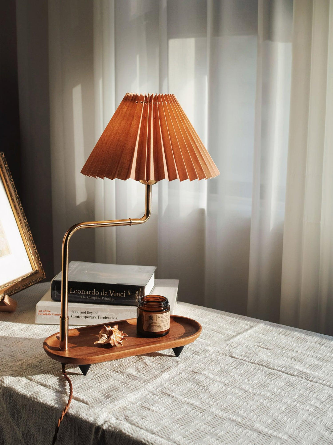 Pia TL Table Lamp - Vakkerlight