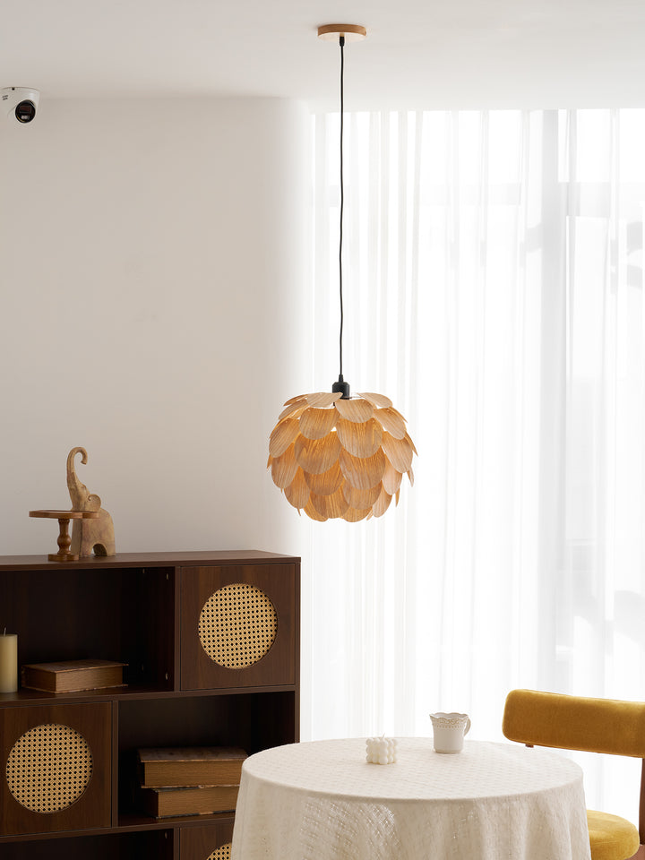 Pinecone Pendant Light - Vakkerlight