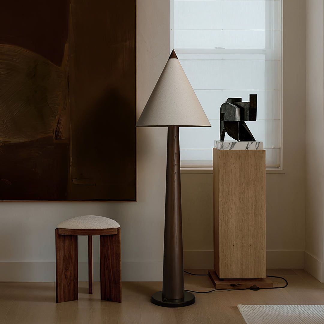 Pinecone Wooden Floor Lamp - Vakkerlight
